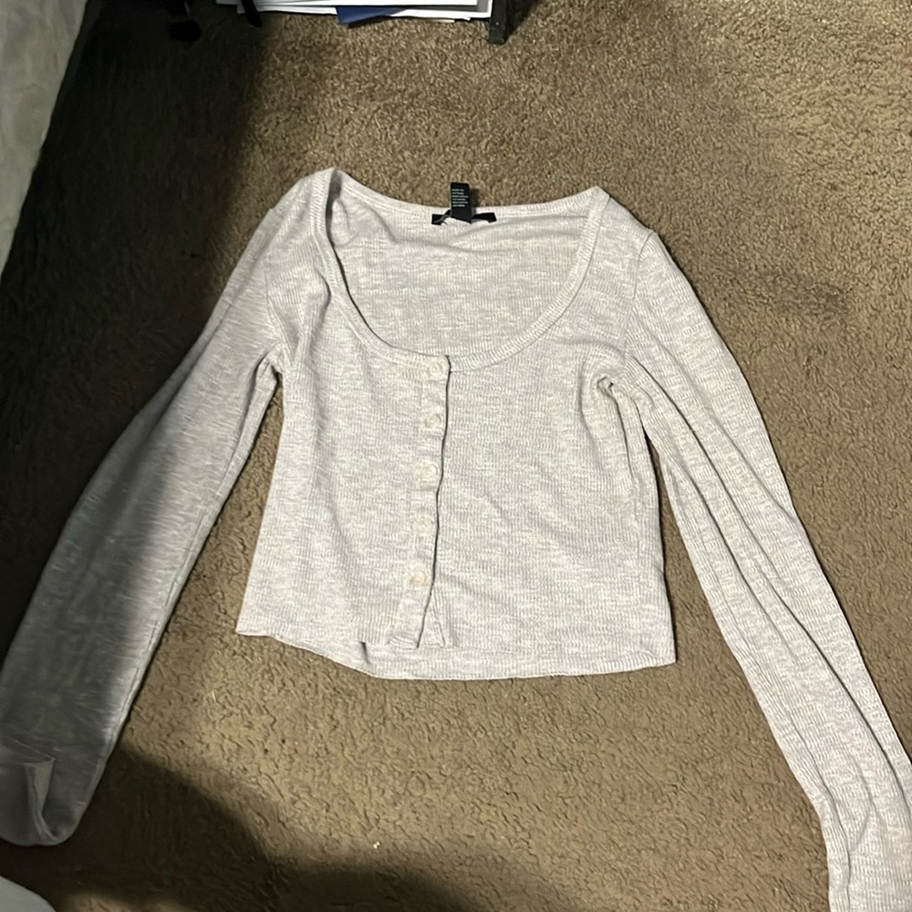 Forever 21 cropped long sleeve